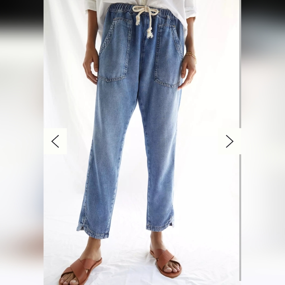 Anthropologie Pilcro Ultra High-Rise Relaxed Pull-On Drawstring Jeans M Preppy